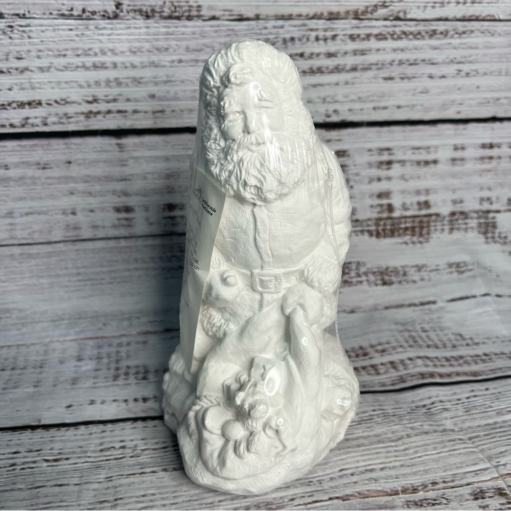 California Creations - Special Delivery - 94386 Christmas Santa Ready to Paint